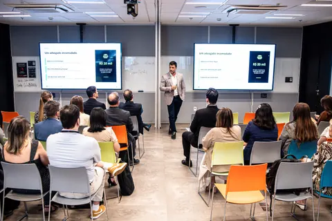 Apresentação durante a agenda de inovação