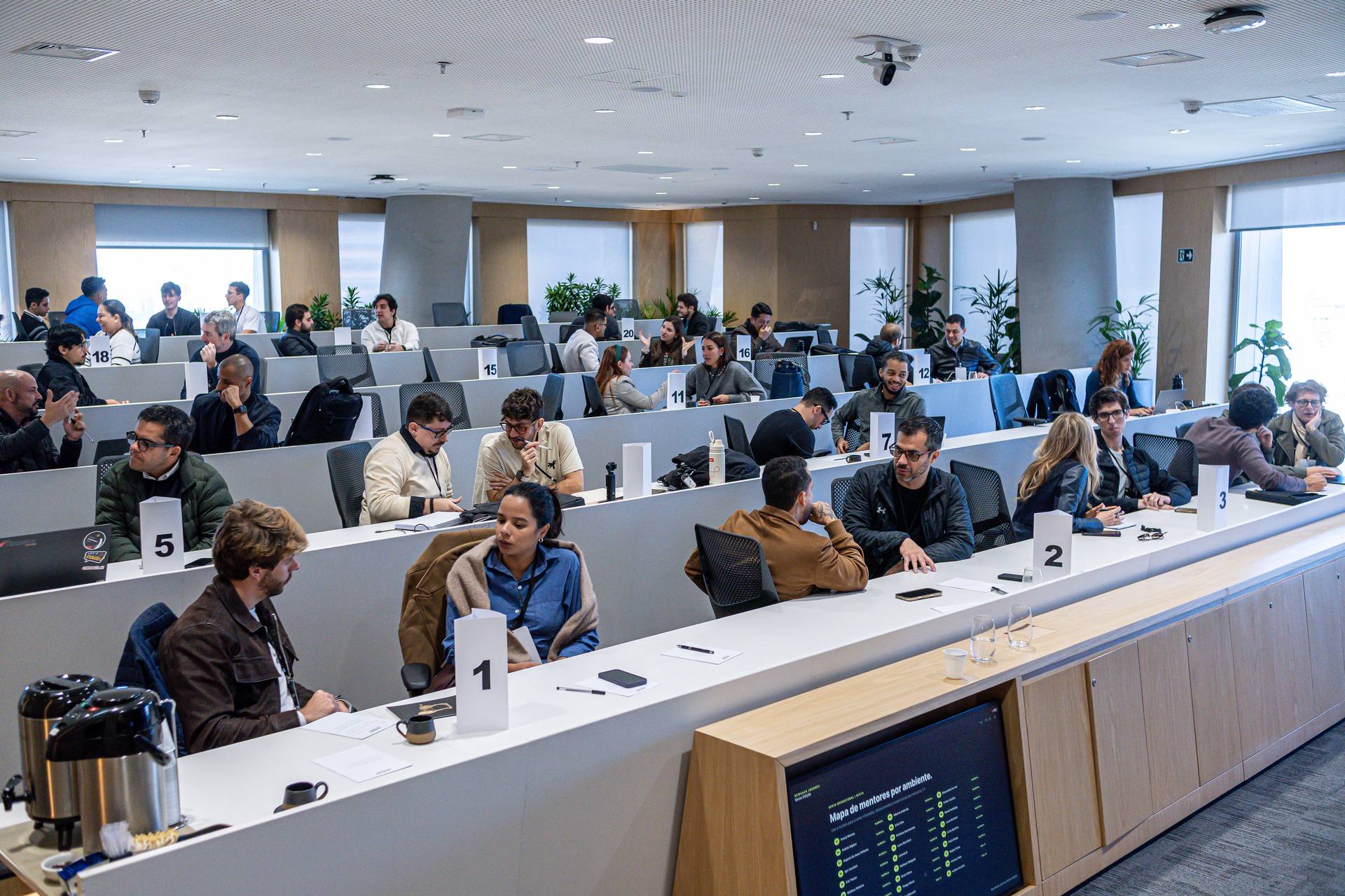 Founders e mentores reunidos na sexta edição do Journey