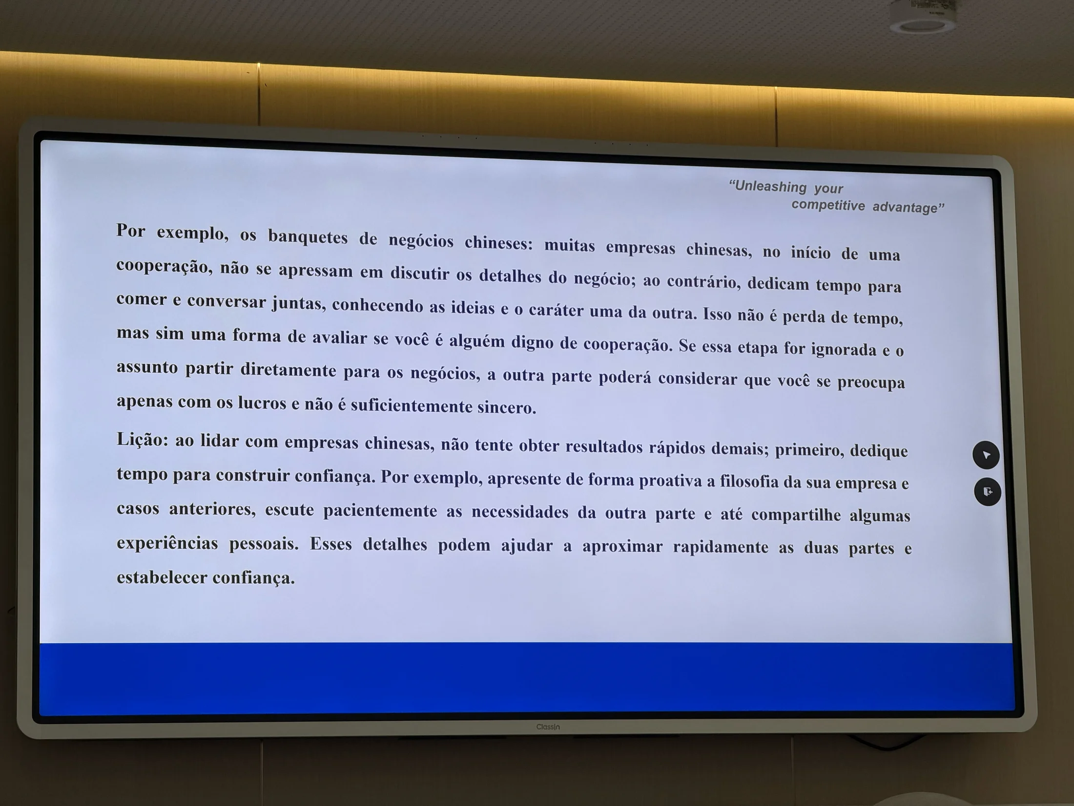 Material da aula sobre aproximação entre empresas e construção de confiança antes dos negócios.