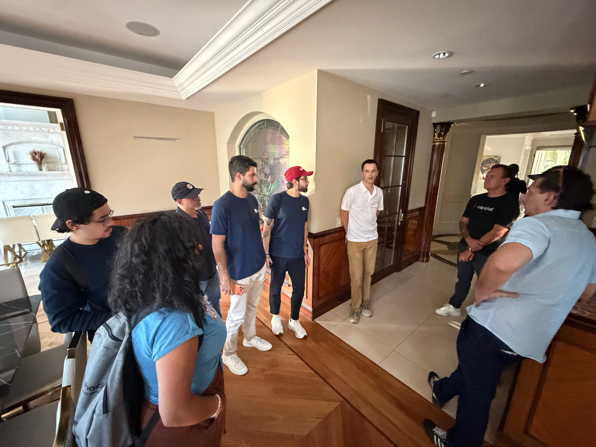 Registro 22 da visita à AGI House em Hillsborough