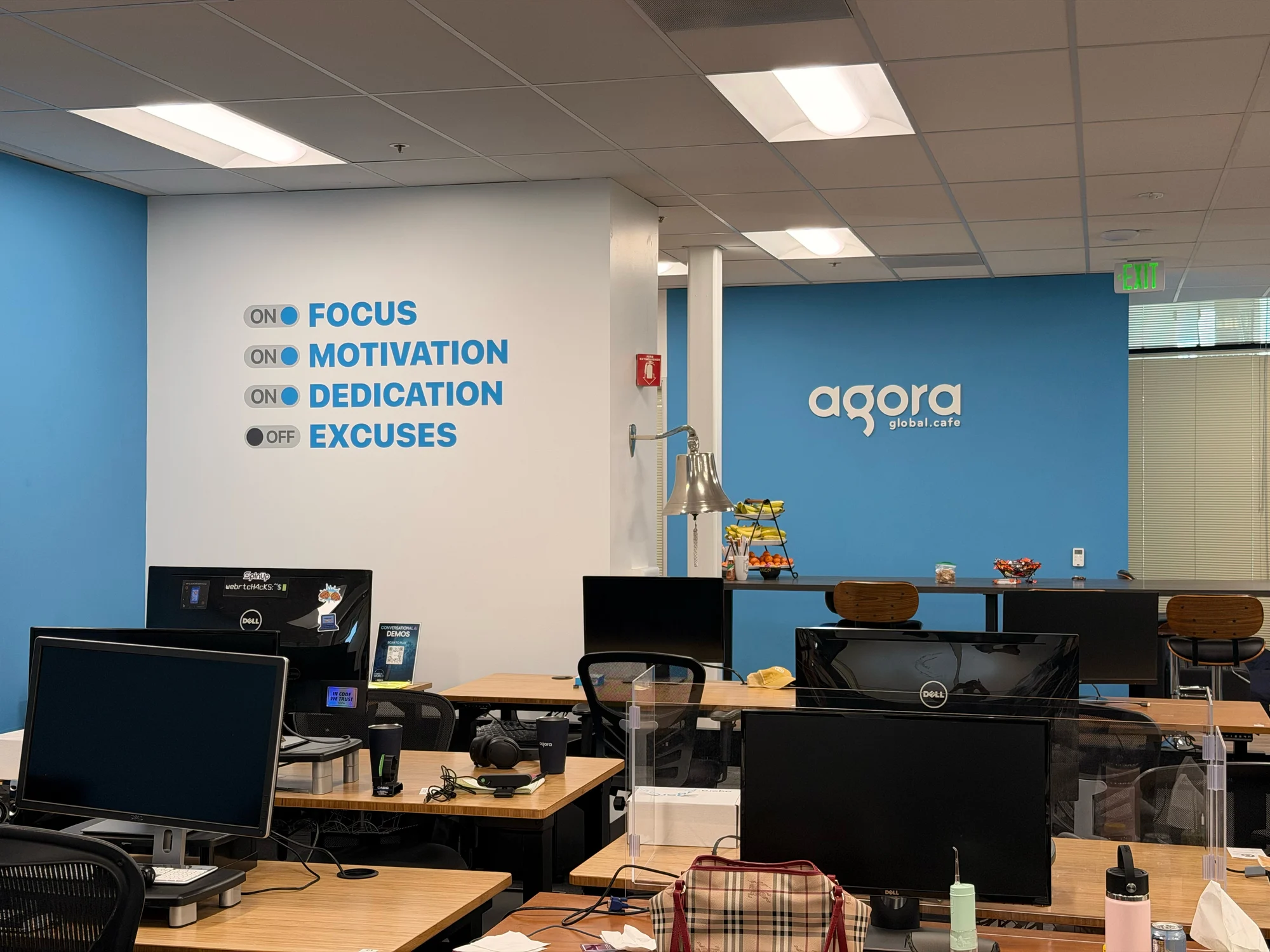 Registro 17 da visita à Agora.io em Santa Clara