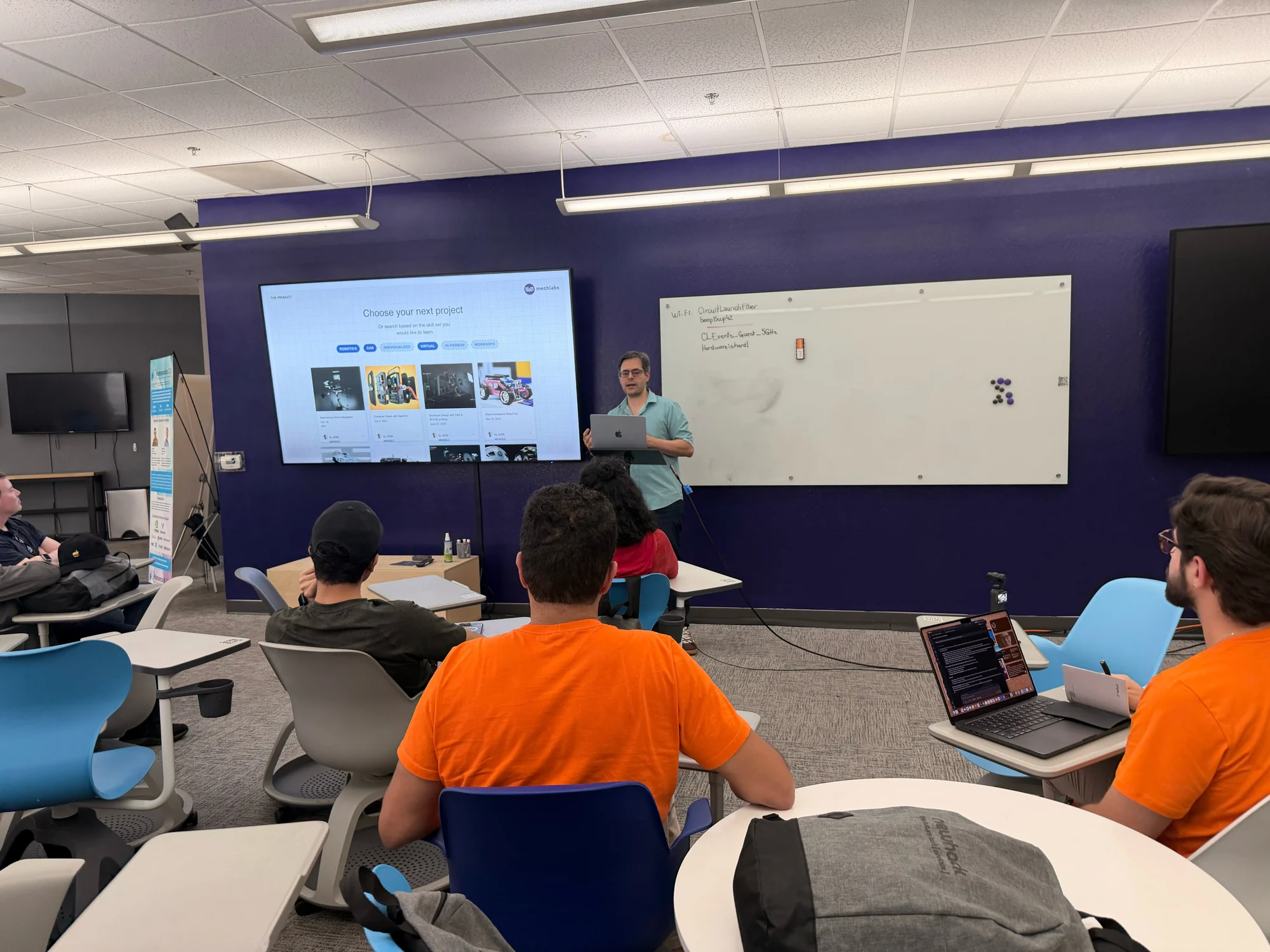 Registro 2 da visita à Circuit Launch em Mountain View