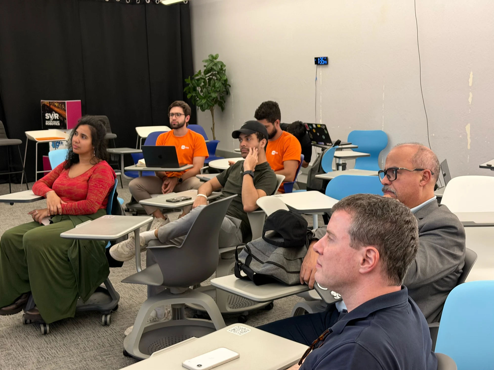 Registro 13 da visita à Circuit Launch em Mountain View