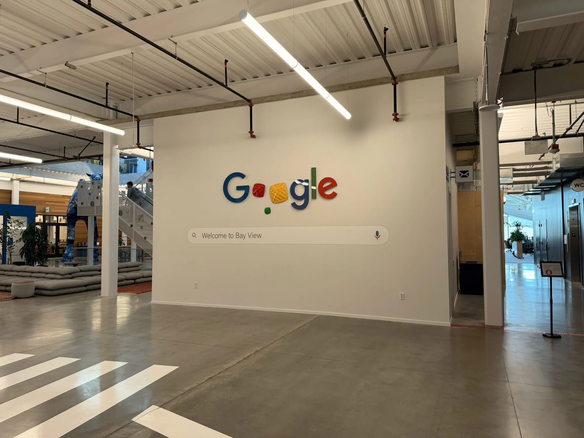 Registro 8 da visita ao Google em Bay View, Mountain View
