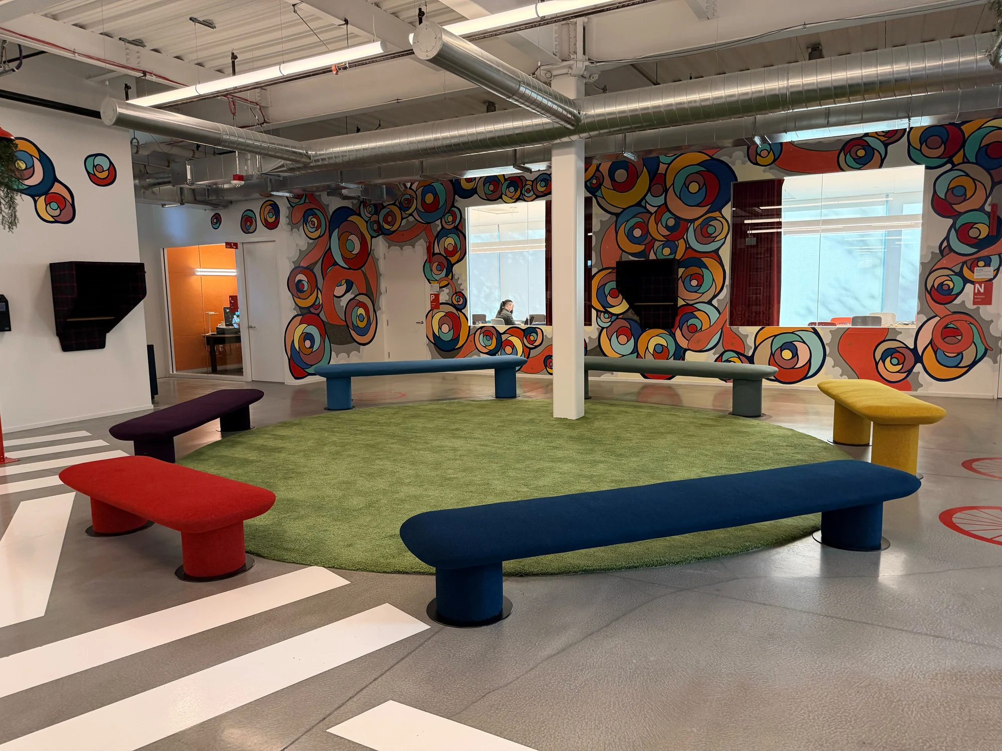 Registro 27 da visita ao Google em Bay View, Mountain View