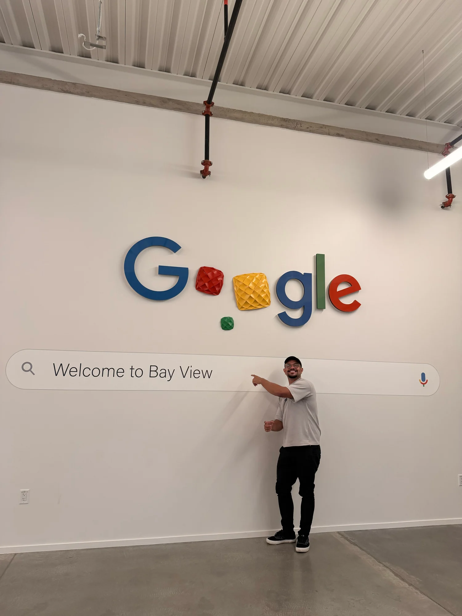 Registro 32 da visita ao Google em Bay View, Mountain View