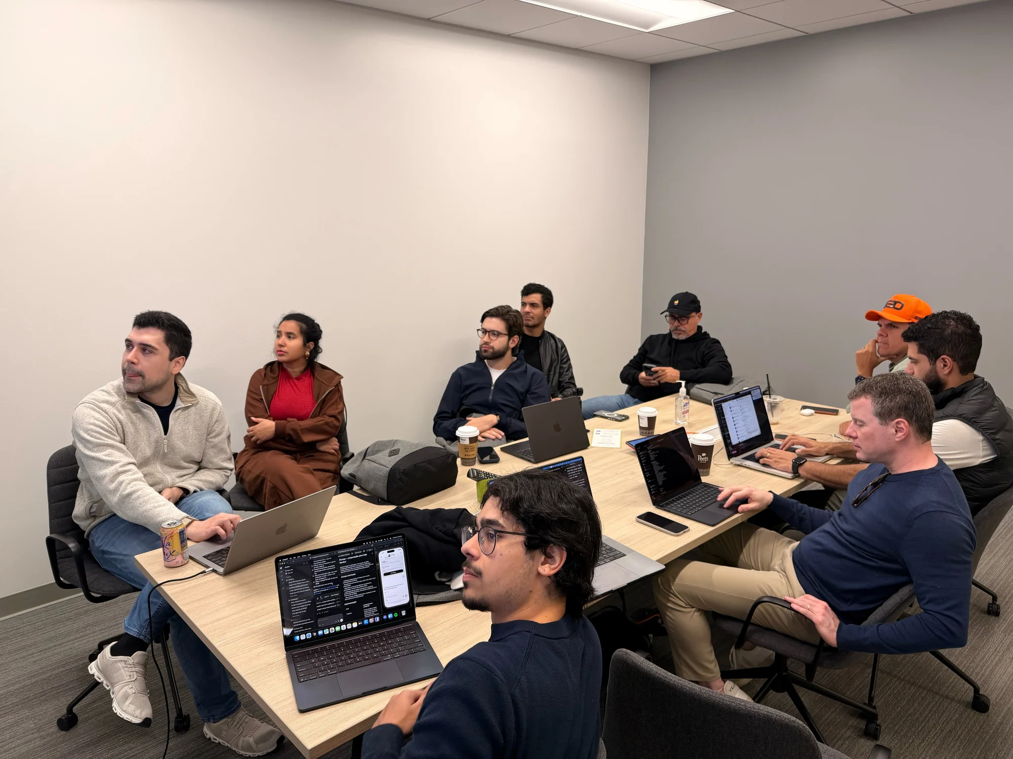 Registro 5 da visita à Hexagon e ao Milo na Pear VC em Pear VC, San Francisco