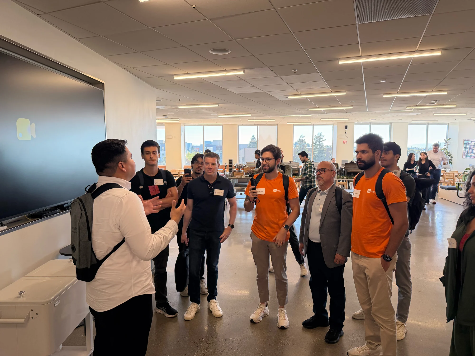 Registro 18 da visita à Replit em Foster City